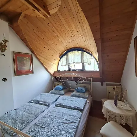 Szálloda Panoramas A Koezpontban Tihany